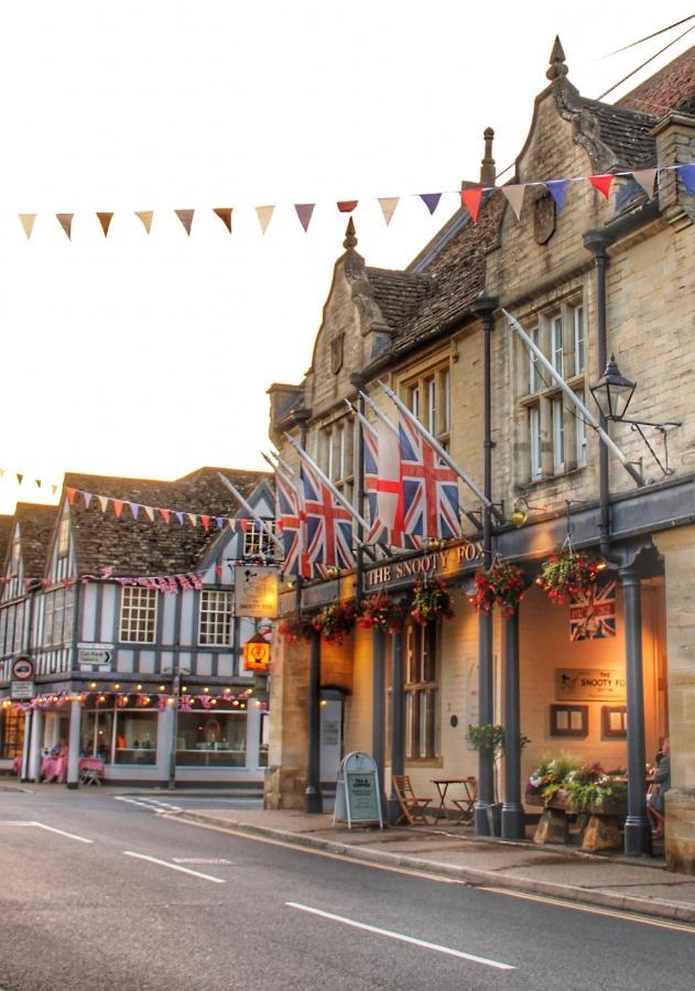 Stylish One Bedroom Cotswold Coach House Tetbury Exteriör bild